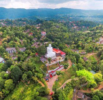 Breathtaking exterior view of Dalada Maligawa at night